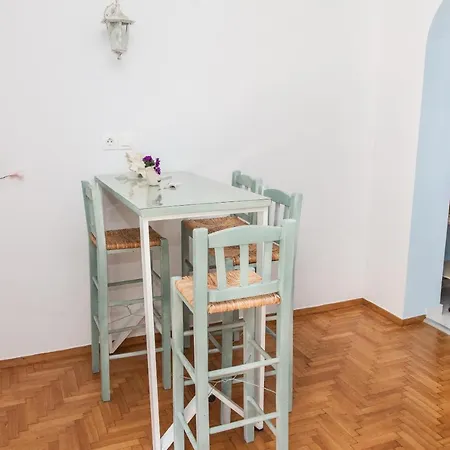 Charming In Pagkrati- Gtd95602 Apartment