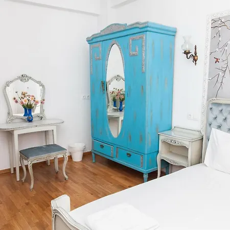 Charming In Pagkrati- Gtd95602 Apartment Athens